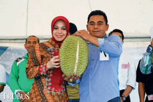 pemenang kontes durian jateng